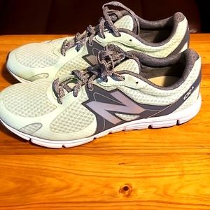 New Balance Sneakers